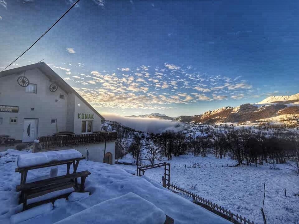 Konak Umoljani Экстерьер фото